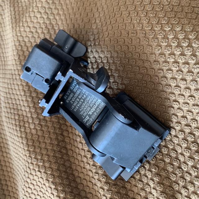 Norotos Rhino II NVG Titanium Nachtsichtgerät Helm Halterung